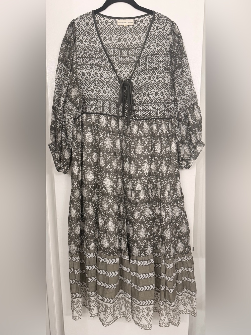 Daughters of India Jasmine Cotton Hand Blocked Midi Dress Charcoal Size Medium - Picture 5 of 11
